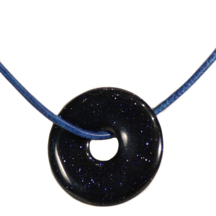 Donut hanger Blauwe Goudsteen