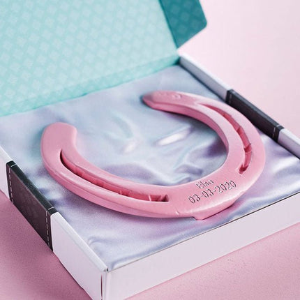 Hoefijzer geluk - baby roze - Luckytouch.nl